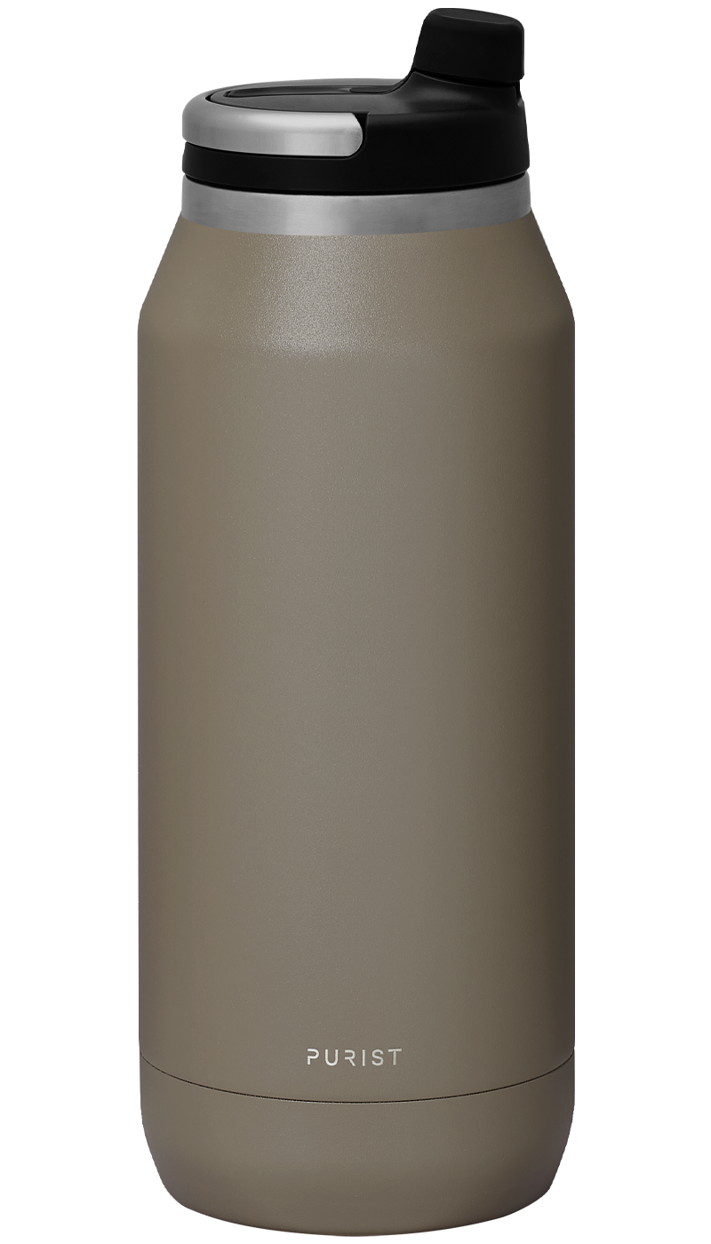 Glass-lined Purist 32 oz Founder Bottle in Clay with Union Lid.